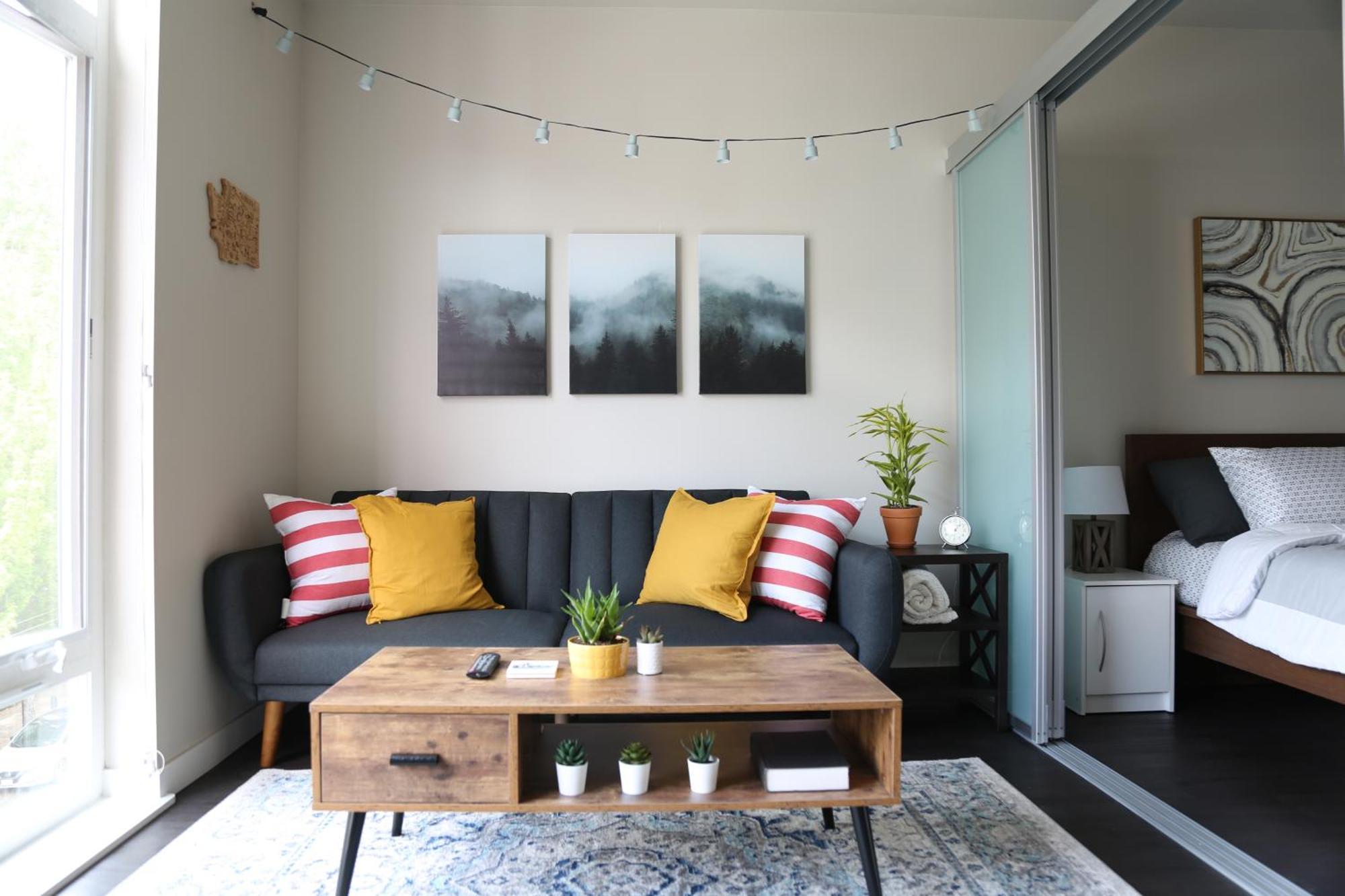 Queen Anne Abode - 1 Block From Cpa! - Free Parking! シアトル エクステリア 写真