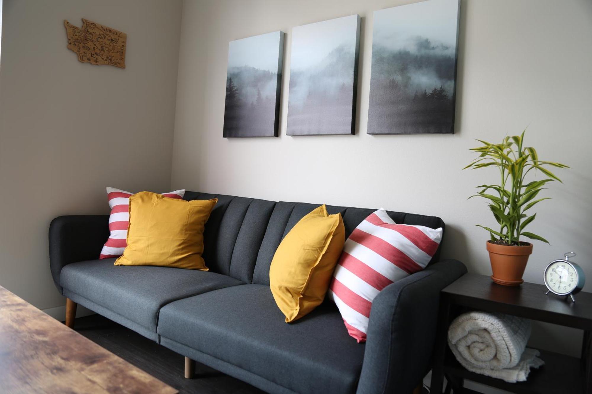 Queen Anne Abode - 1 Block From Cpa! - Free Parking! シアトル エクステリア 写真